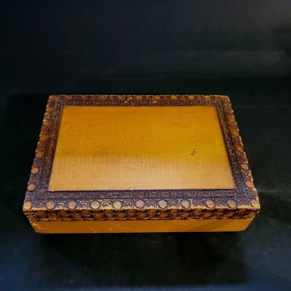 Vintage, Hand-Carved Wooden Trinket Or Jewelry Box